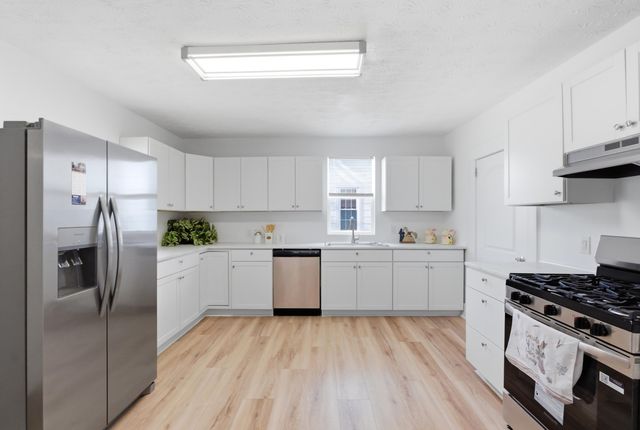 308 E Xenia Drive 308 E Xenia Drive, Fairborn, OH 45324