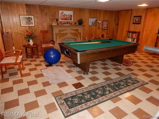4805 BATES Drive, Warren, MI 48092