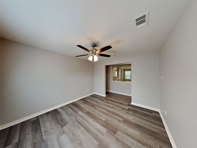 2161 Lone Pecan Drive, Mesquite, TX 75181