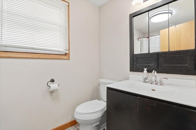 4206 Gregory Drive, Zion, IL 60099