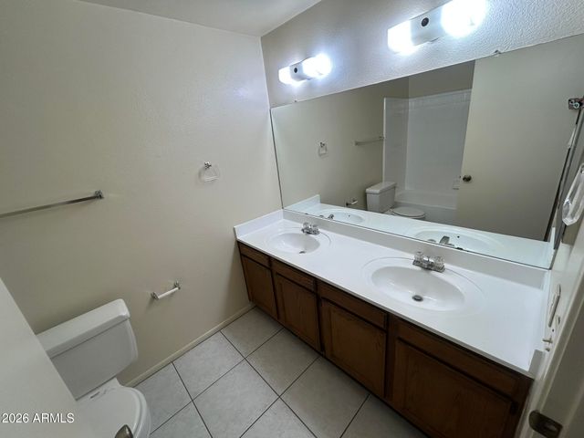 2120 N YUCCA Court, Chandler, AZ 85224