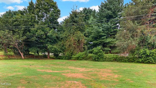 3315 Highway 66 S, Rogersville, TN 37857