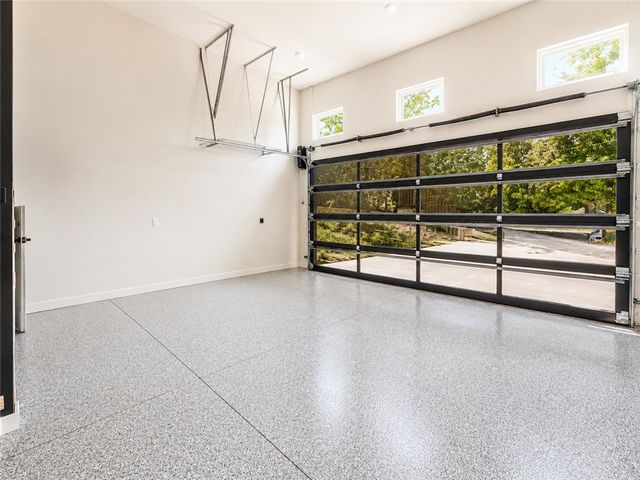 2 Uist Circle, Bella Vista, AR 72715