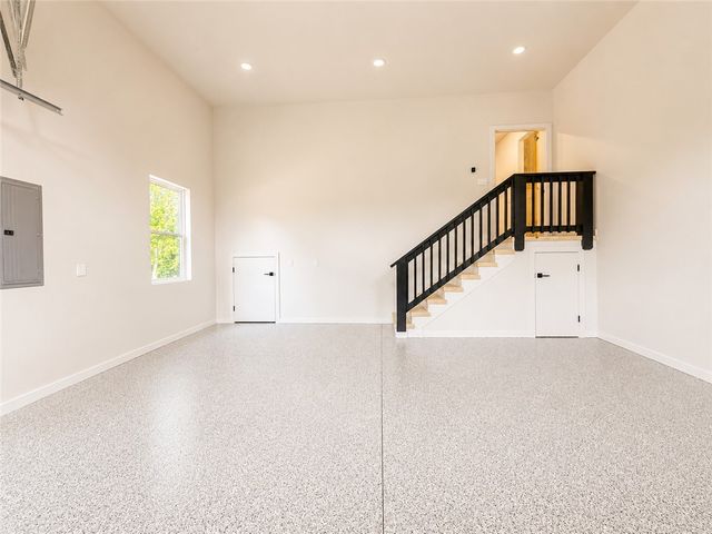 2 Uist Circle, Bella Vista, AR 72715