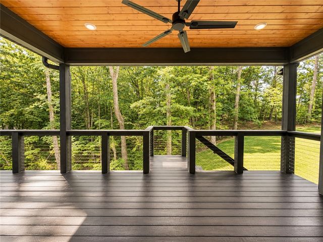 2 Uist Circle, Bella Vista, AR 72715