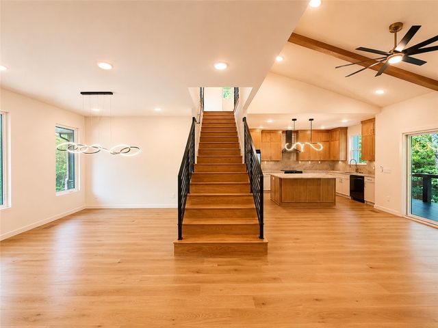 2 Uist Circle, Bella Vista, AR 72715