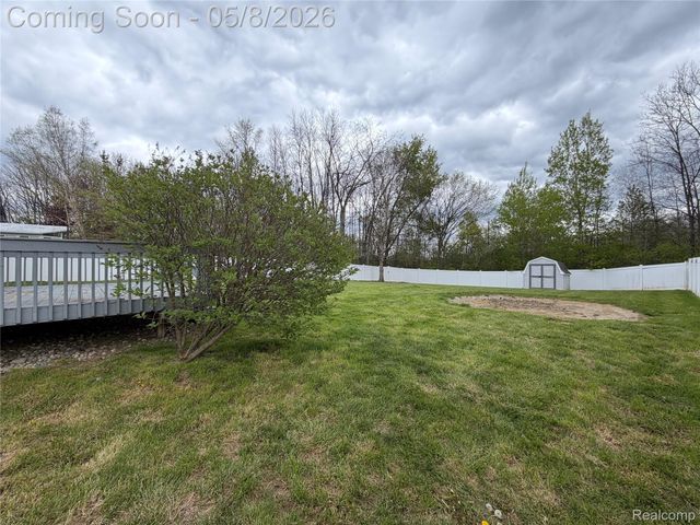 11687 Shell Bark Lane, Grand Blanc, MI 48439