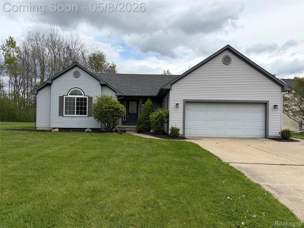 11687 Shell Bark Lane, Grand Blanc, MI 48439