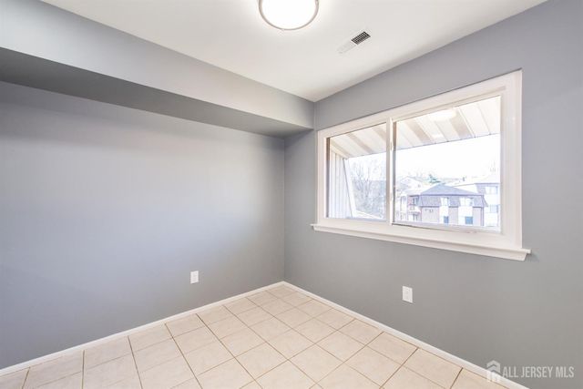 1614 Edison Glen Terrace, Edison, NJ 08837