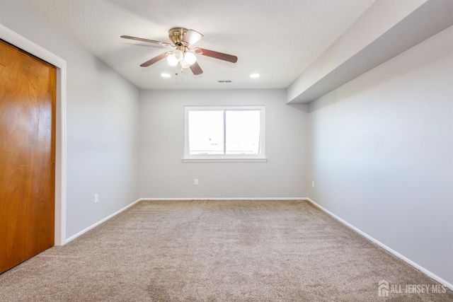 1614 Edison Glen Terrace, Edison, NJ 08837