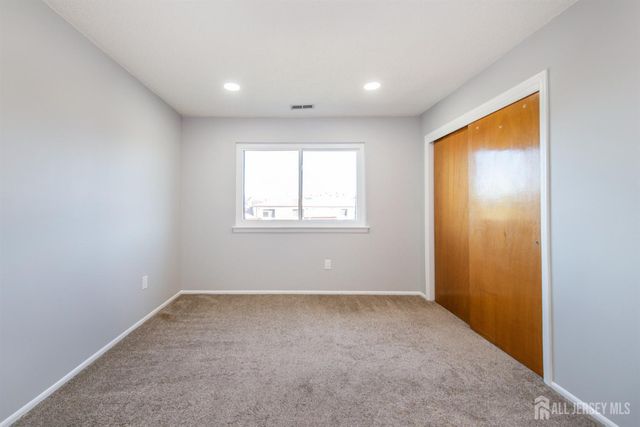 1614 Edison Glen Terrace, Edison, NJ 08837