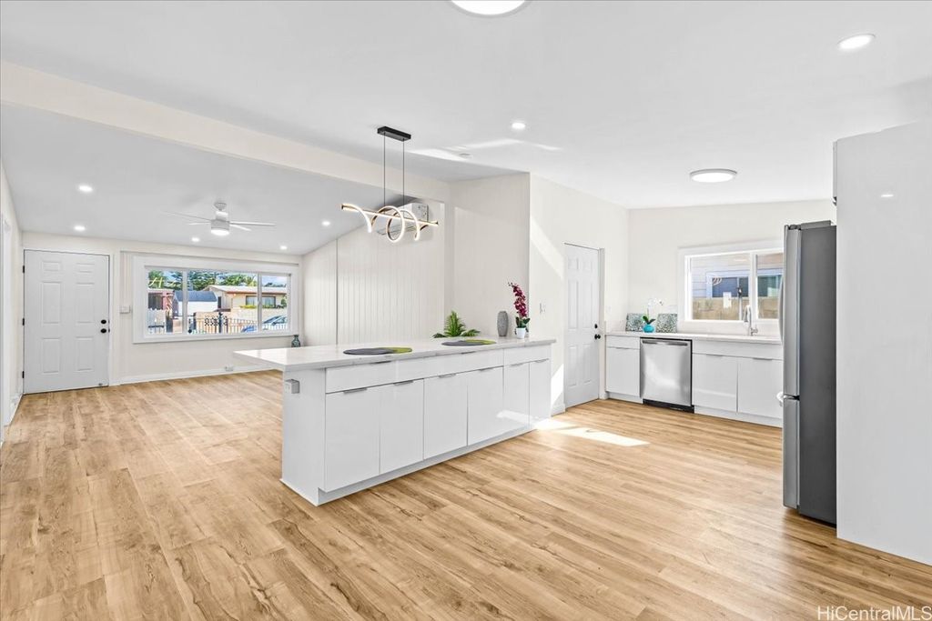 91-1180 Hanaloa Street, Ewa Beach, HI 96706