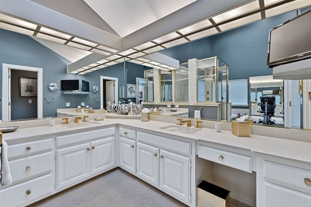 11622 Valleydale Drive, Dallas, TX 75230