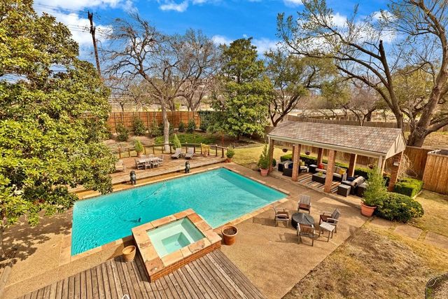 11622 Valleydale Drive, Dallas, TX 75230