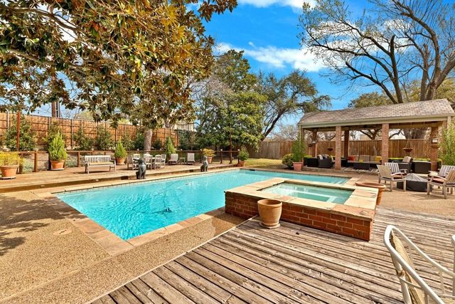 11622 Valleydale Drive, Dallas, TX 75230