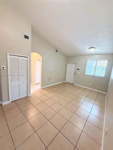 1652 SE 28th Street 202, Homestead, FL 33035