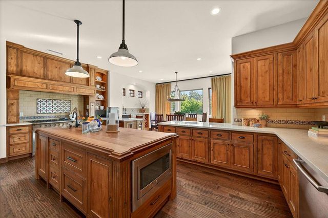 12370 N Via Il Prato Avenue, Clovis, CA 93619