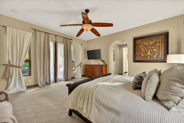 12370 N Via Il Prato Avenue, Clovis, CA 93619