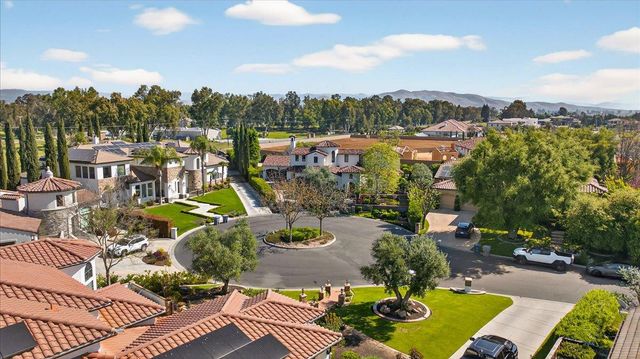 12370 N Via Il Prato Avenue, Clovis, CA 93619