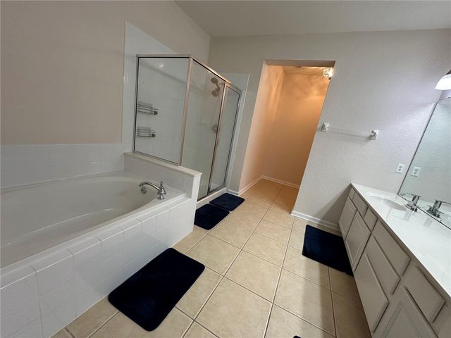 5049 SHOREWAY LOOP 10301, Orlando, FL 32819