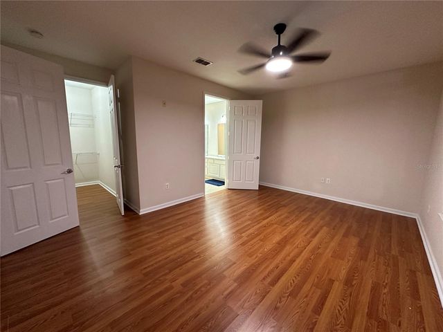 5049 SHOREWAY LOOP 10301, Orlando, FL 32819