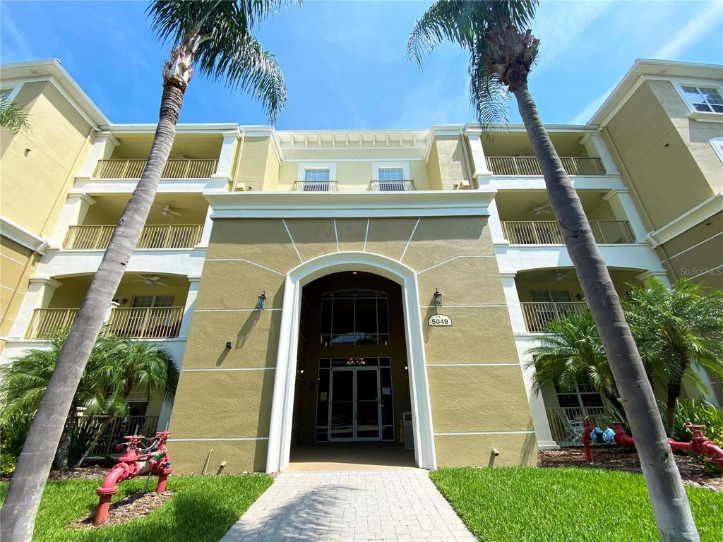 5049 SHOREWAY LOOP 10301, Orlando, FL 32819