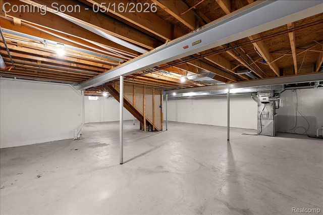 15948 Venice Avenue, Clinton Charter Township, MI 48035