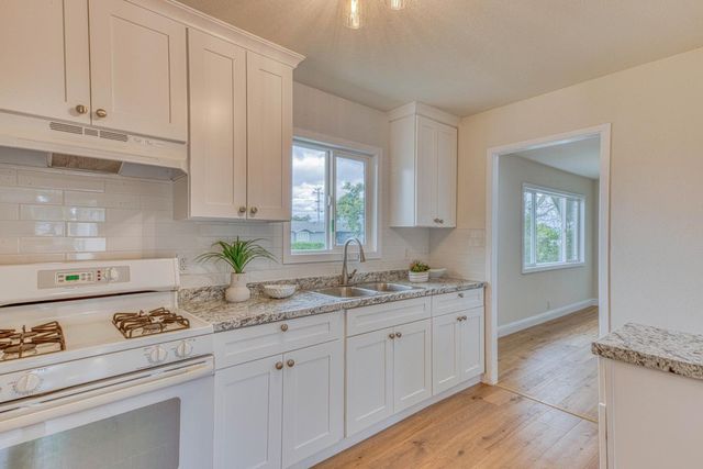 344 Pueblo Drive, Salinas, CA 93906