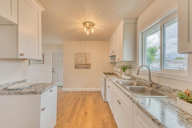 344 Pueblo Drive, Salinas, CA 93906