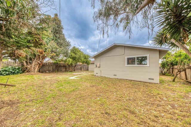 344 Pueblo Drive, Salinas, CA 93906