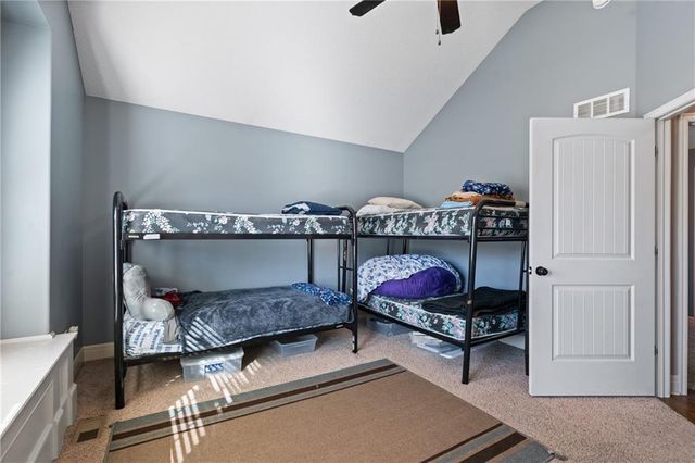 483 S 137th Place, Bonner Springs, KS 66012