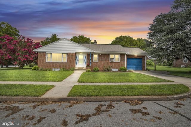 290 DOGWOOD DR, Hummelstown, PA 17036
