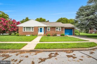 290 DOGWOOD DR, Hummelstown, PA 17036