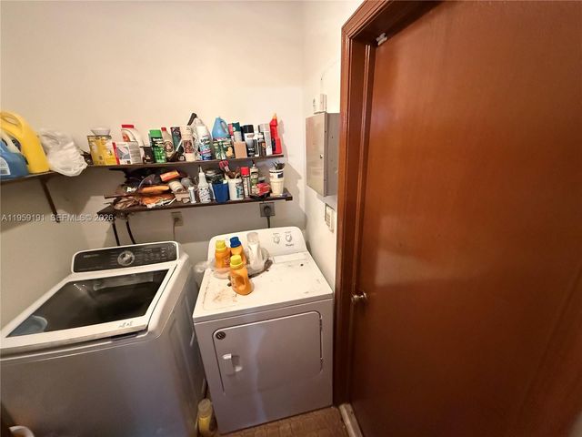 1140 NW 78th Terrace, Plantation, FL 33322