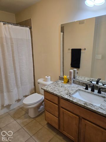 355 E Ohio Street 202, Indianapolis, IN 46204