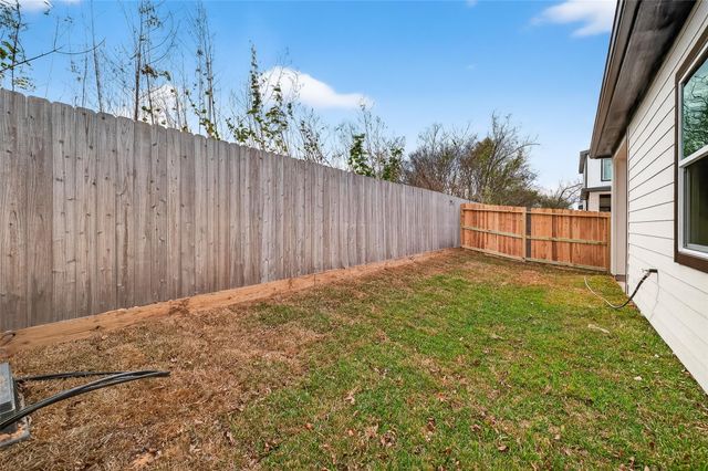 4340 Avron Drive, Stafford, TX 77477