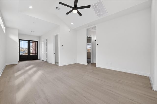 4340 Avron Drive, Stafford, TX 77477