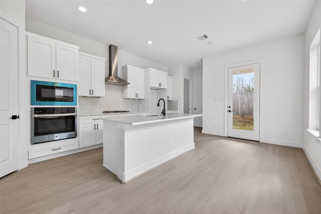 4340 Avron Drive, Stafford, TX 77477