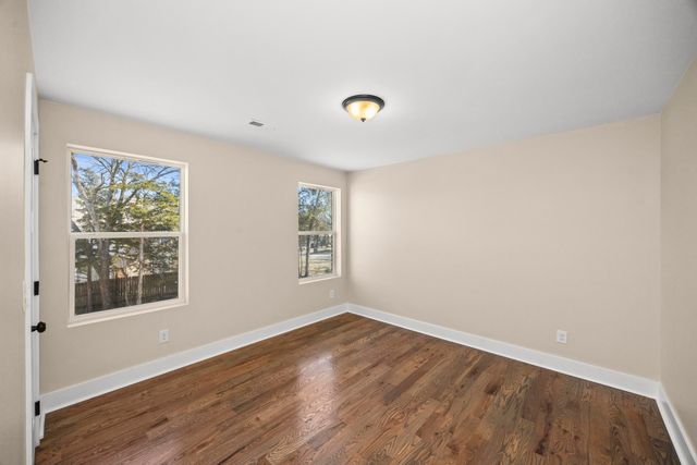 447 sandhill rd, La Vergne, TN 37086