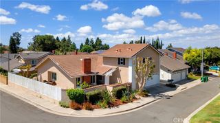 22 Yorktown, Irvine, CA 92620