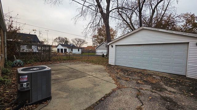 51 50th Avenue, Bellwood, IL 60104