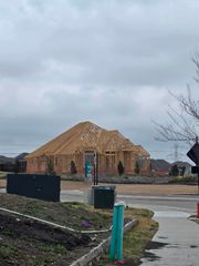 900 Gilbreath Avenue, Crowley, TX 76036