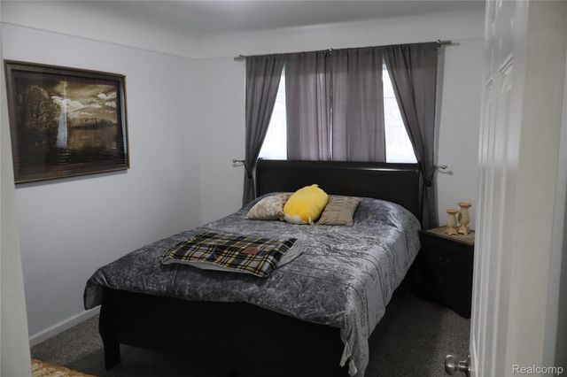 11114 Greendale Drive, Sterling Heights, MI 48312