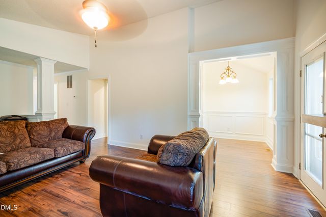 3808 Summerwood Court, Raleigh, NC 27613