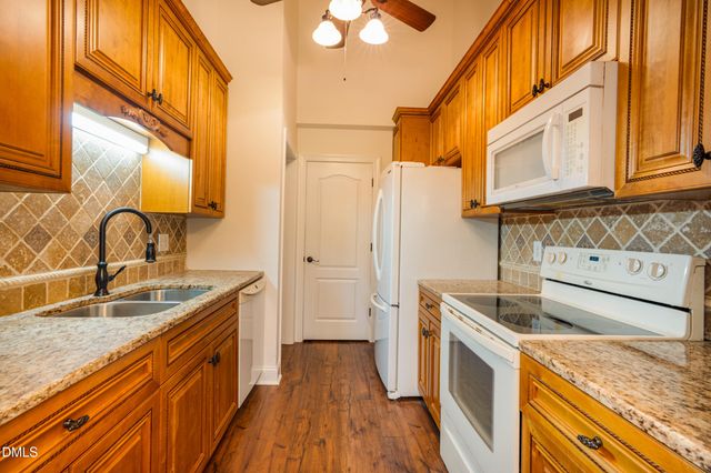 3808 Summerwood Court, Raleigh, NC 27613