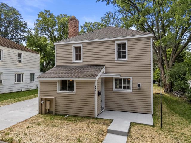 6321 Schoolway, Greendale, WI 53129