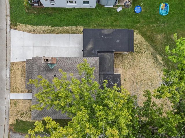 6321 Schoolway, Greendale, WI 53129