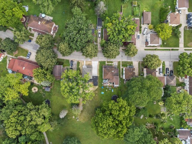 6321 Schoolway, Greendale, WI 53129