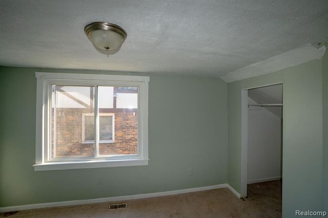 5266 Three Mile Drive, Detroit, MI 48224