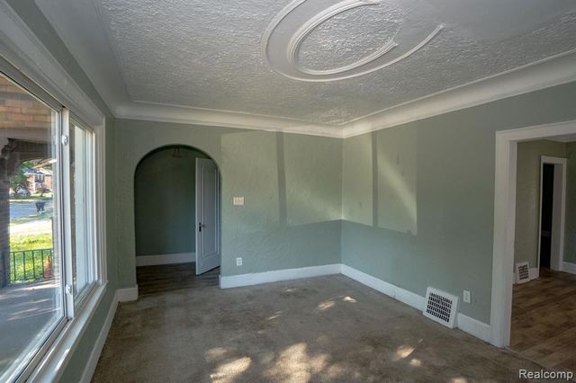 5266 Three Mile Drive, Detroit, MI 48224